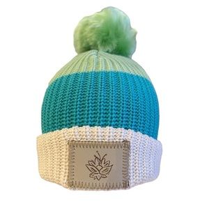 NWT Disney Parks Love Your Melon Princess and the Frog Tiana Pom Pom Beanie